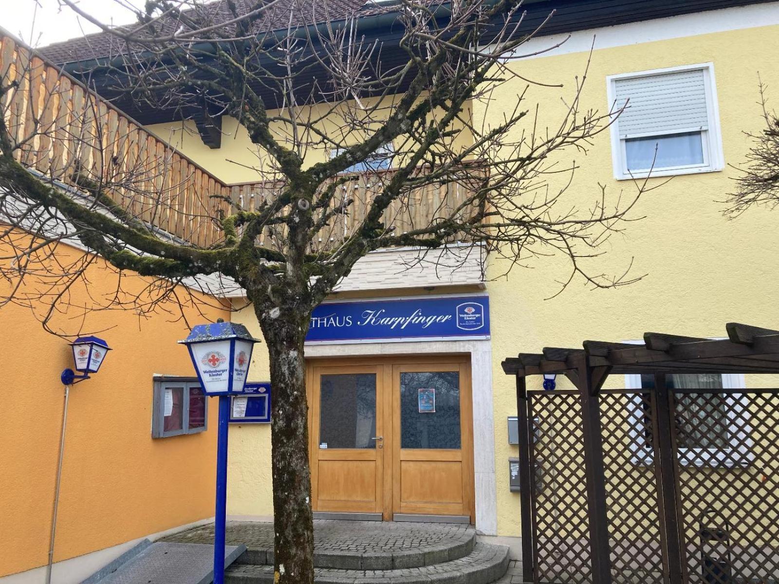 Gasthaus Karpfinger Aiterhofen Ngoại thất bức ảnh